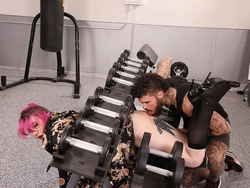 My hot TS Gym buddy got stucked in the barbell