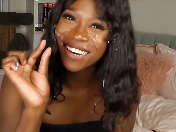Ebony trans makes a cumming mess on her face